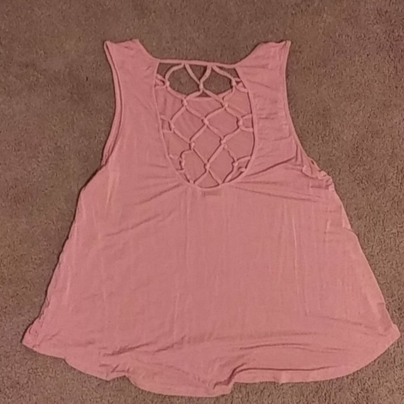 Tanks - Picture 2 of 3